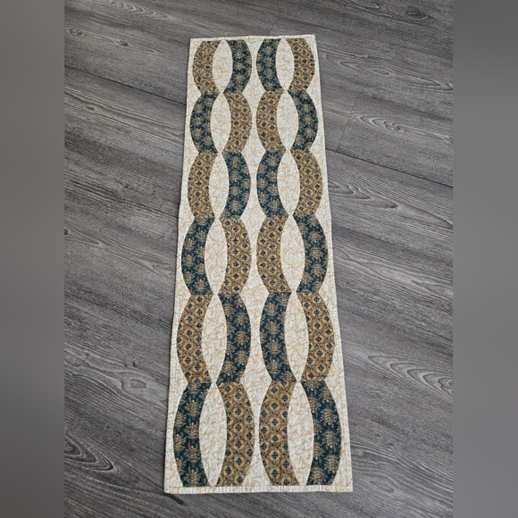 Vintage Handmade Quilted Table Runner | Farmhouse Cottage Style | 42.5” x 13.5” - Picture 2 of 6